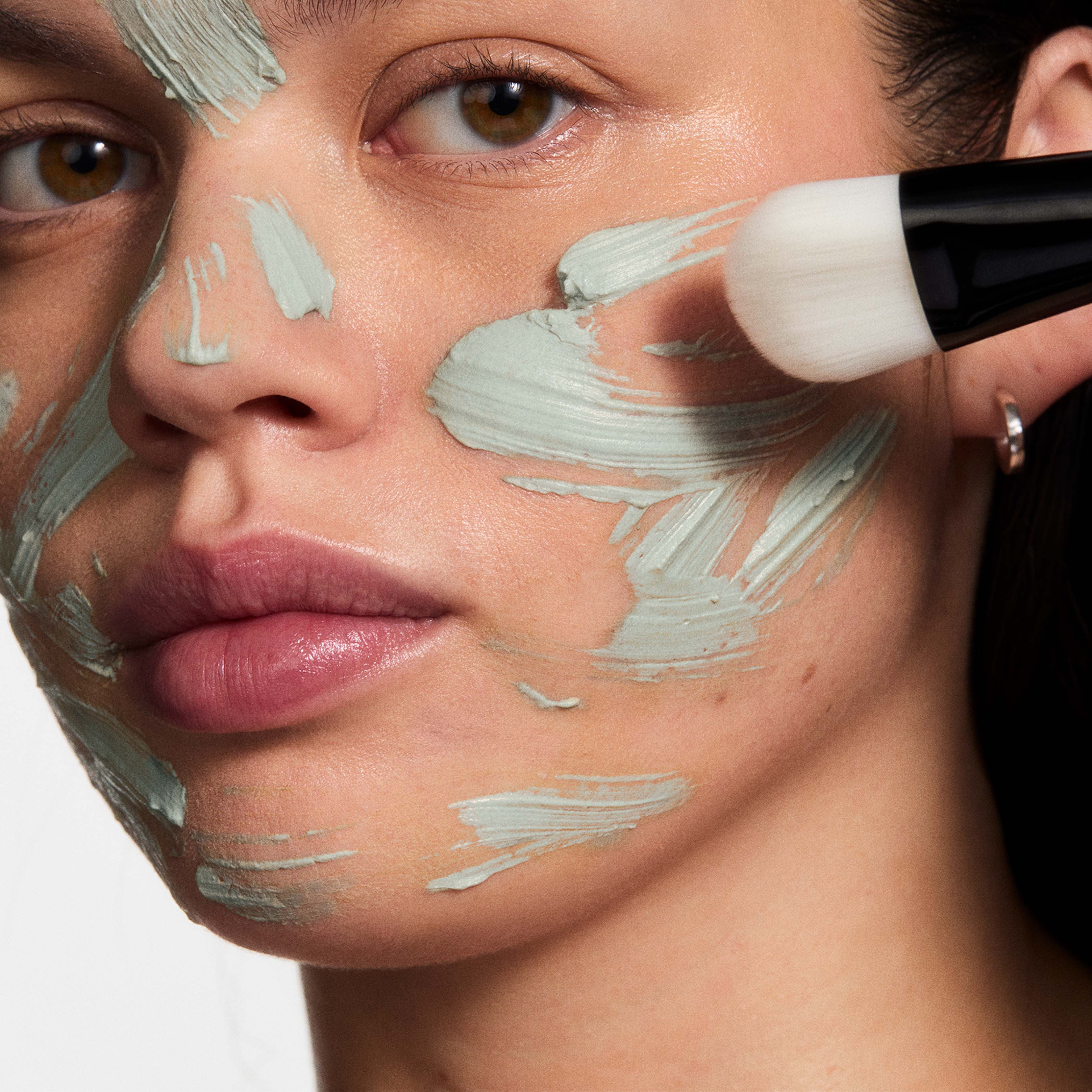 Pore Amour Clarifying Clay Mask