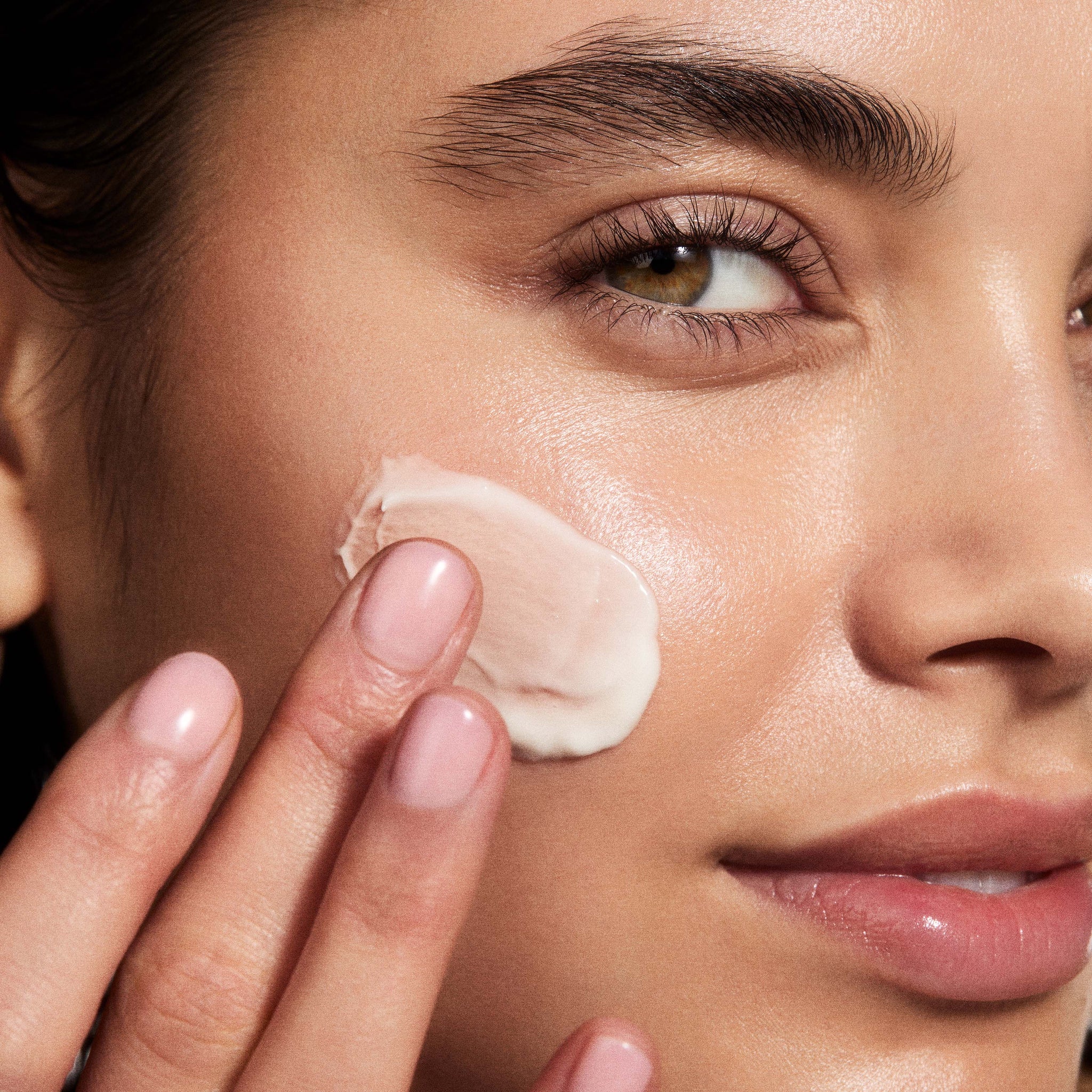 Moisturizers 101: How to Find the One That’s Right for You